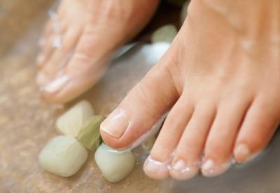 SPA Pedicure incl. OPI 3 Phase Lacquer